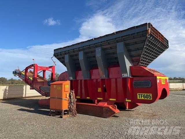 Striker TL2000 Muut koneet