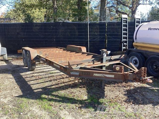 Superior  Autonkuljetusperävaunut