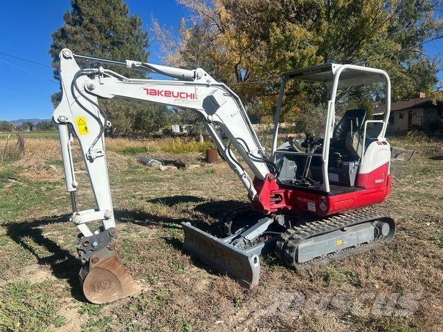 Takeuchi TB235 Telakaivukoneet
