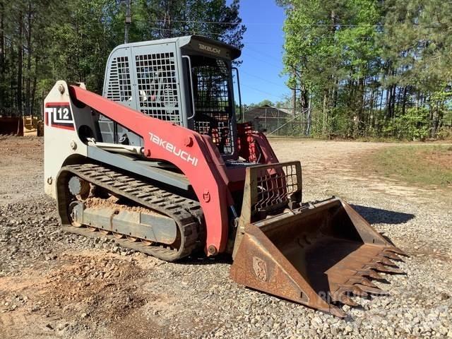 Takeuchi TL12 Liukuohjatut kuormaajat