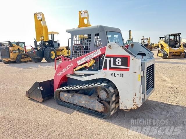 Takeuchi TL8 Liukuohjatut kuormaajat