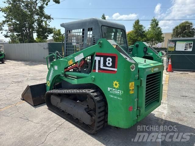 Takeuchi TL8 Liukuohjatut kuormaajat