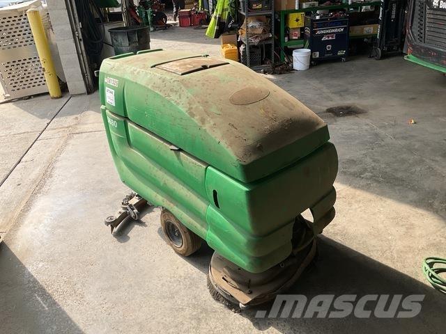 Tennant 5680 Yhdistelmäkoneet