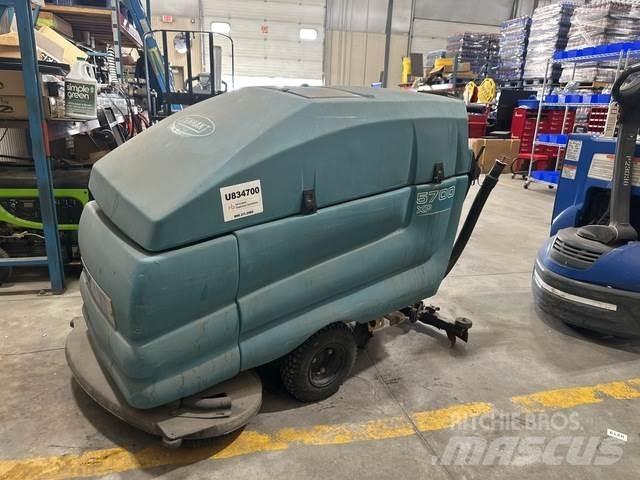 Tennant 5700XP Yhdistelmäkoneet