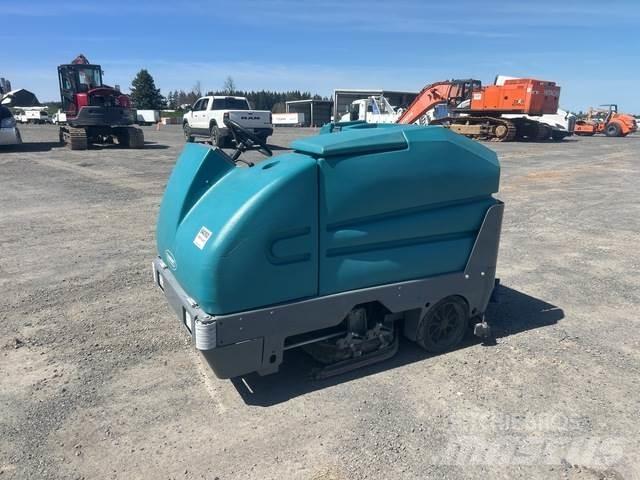 Tennant 7300 Yhdistelmäkoneet