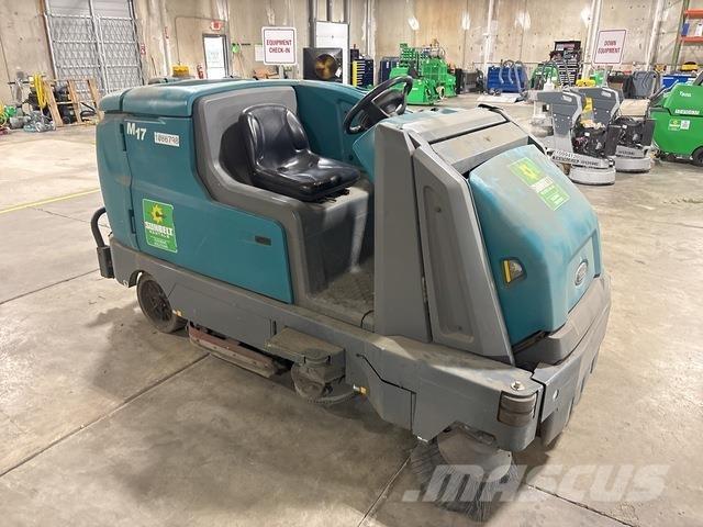 Tennant M17 Yhdistelmäkoneet