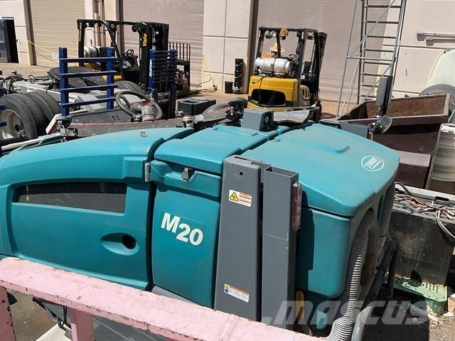 Tennant M20 Yhdistelmäkoneet