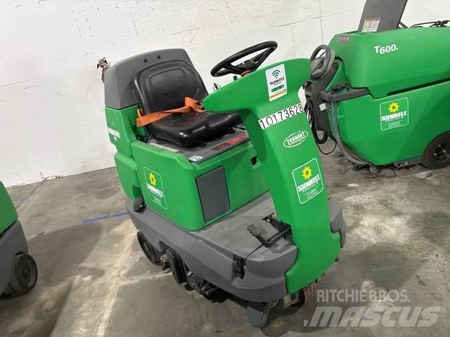 Tennant R14 Yhdistelmäkoneet