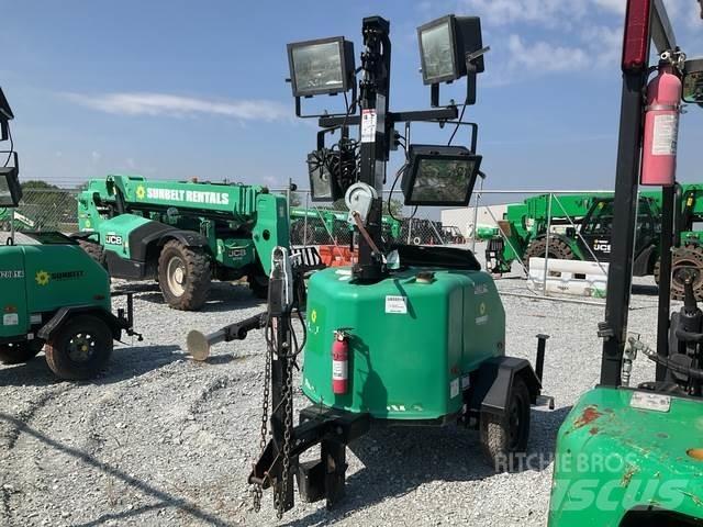 Terex RL4 Valopylväät