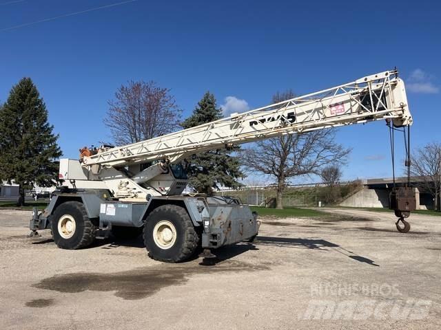 Terex RT335 RT-nosturit