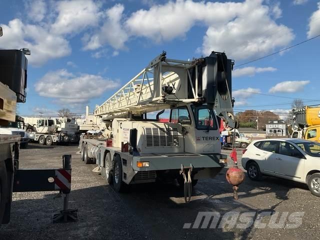 Terex T560-1 Tela-alustaiset nosturit
