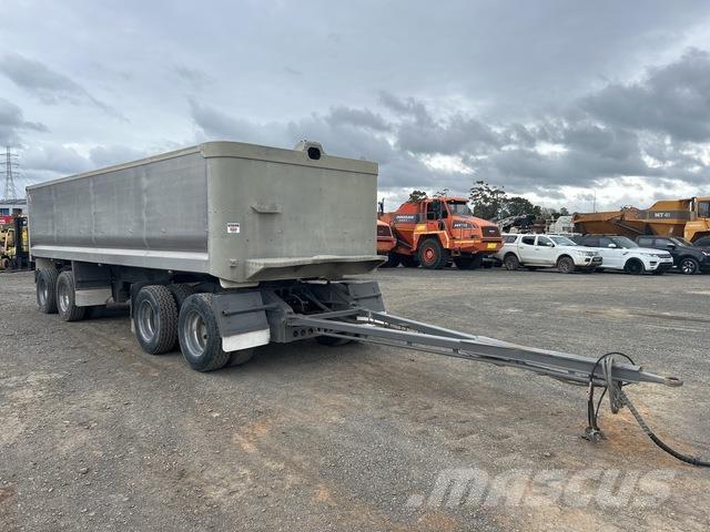  TES Sora- ja kippiperävaunut