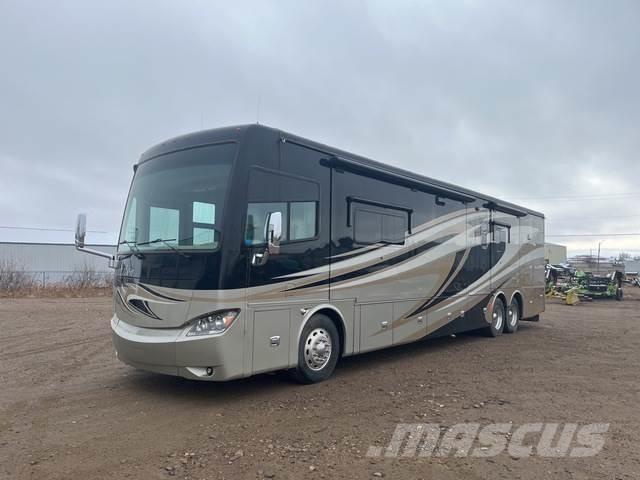  Tiffen 42LH Asuntoautot ja asuntovaunut