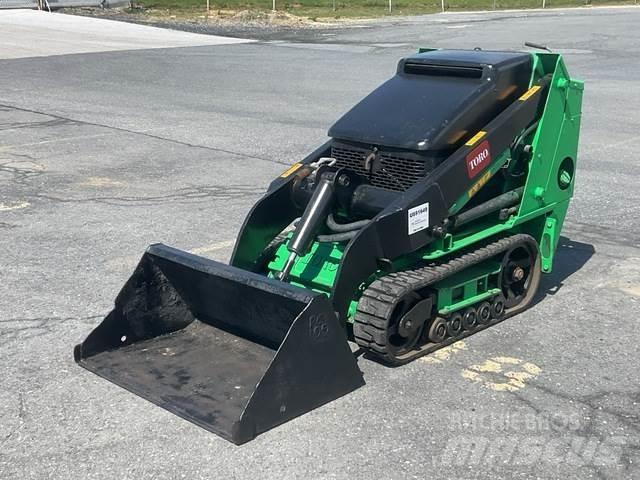 Toro 22323G Liukuohjatut kuormaajat