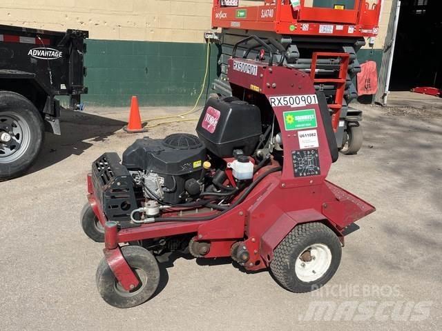 Toro 23518 Ilmastajat ja sammaleenrepijät