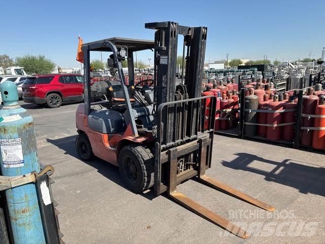 Toyota 7FGU30 Muut koneet