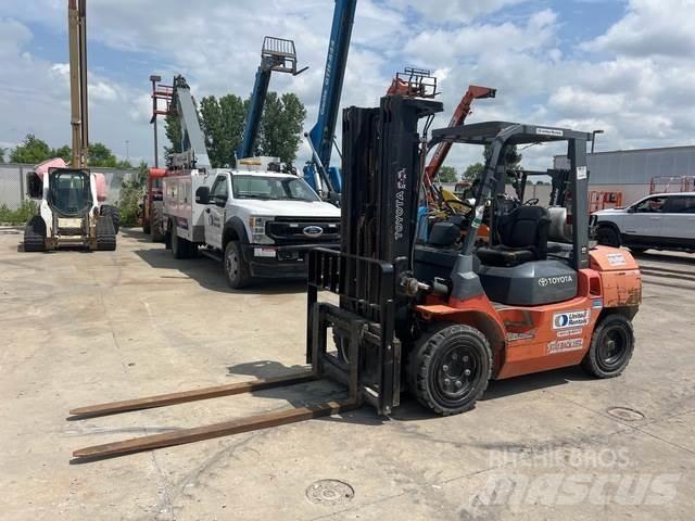 Toyota 7FGU35 Muut koneet