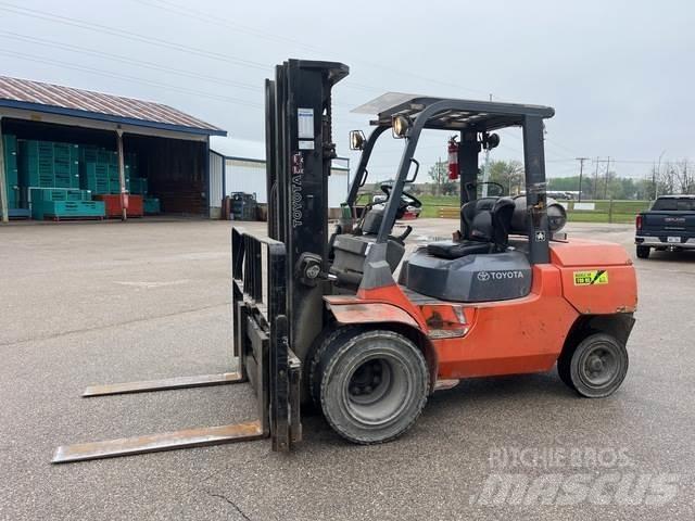 Toyota 7FGU45 Muut koneet