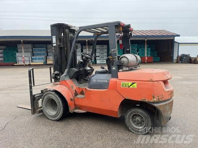 Toyota 7FGU45 Muut koneet