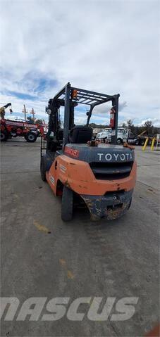 Toyota 8FD35U Muut haarukkatrukit