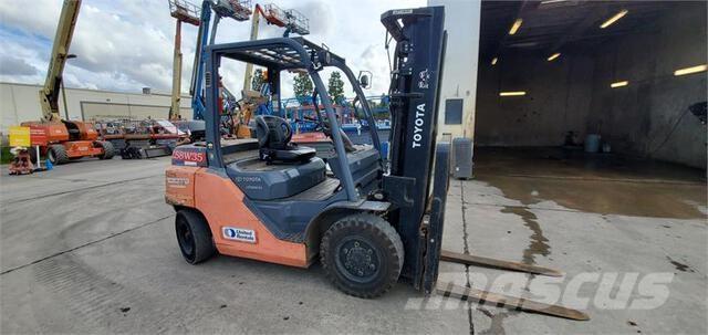 Toyota 8FD35U Muut haarukkatrukit