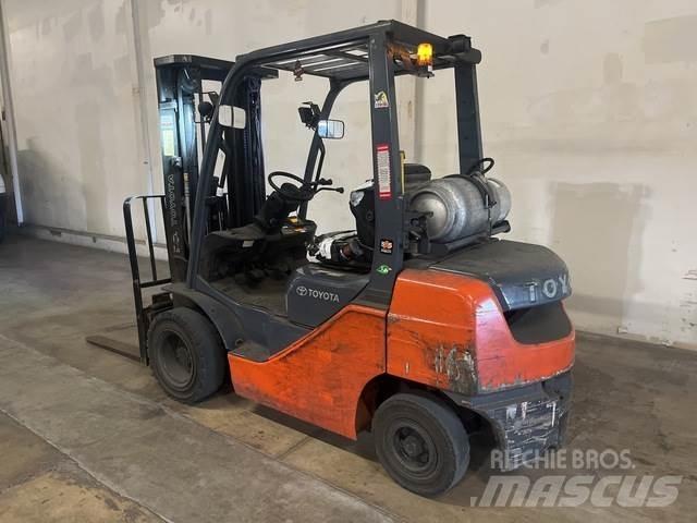Toyota 8FGU25 Muut koneet