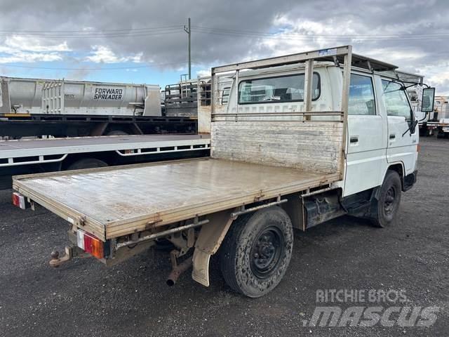 Toyota DYNA Lava-kuorma-autot
