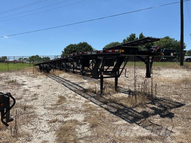 TrailMaxx W210 Autonkuljetuspuoliperävaunut