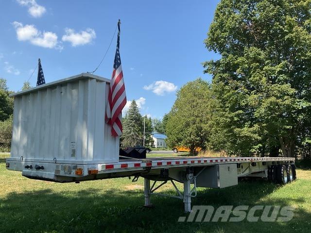 Transcraft  Lavaperävaunut