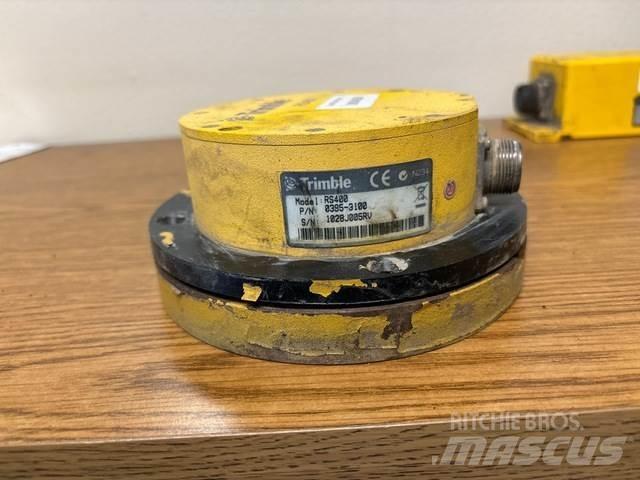 Trimble RS400 Muut koneet