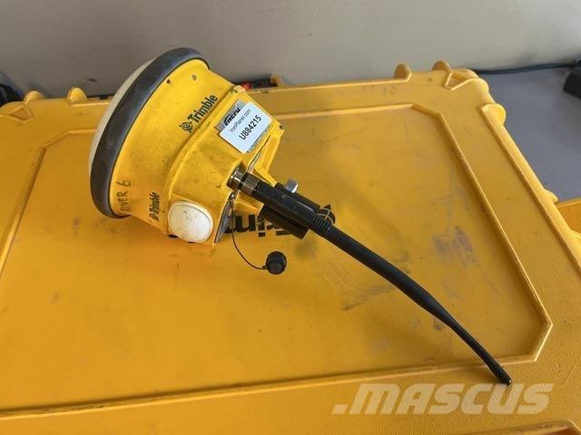 Trimble SPS985 Muut koneet