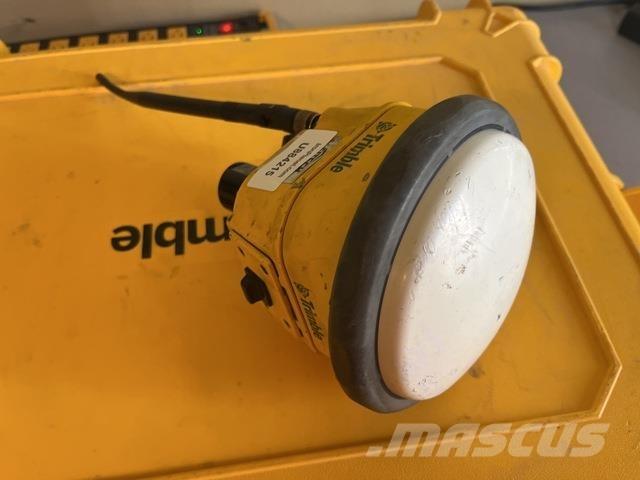 Trimble SPS985 Muut koneet