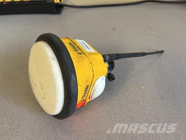 Trimble SPS986 Muut koneet