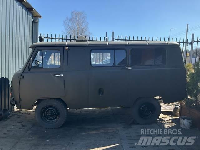  UAZ 452A3 Pakettiautot