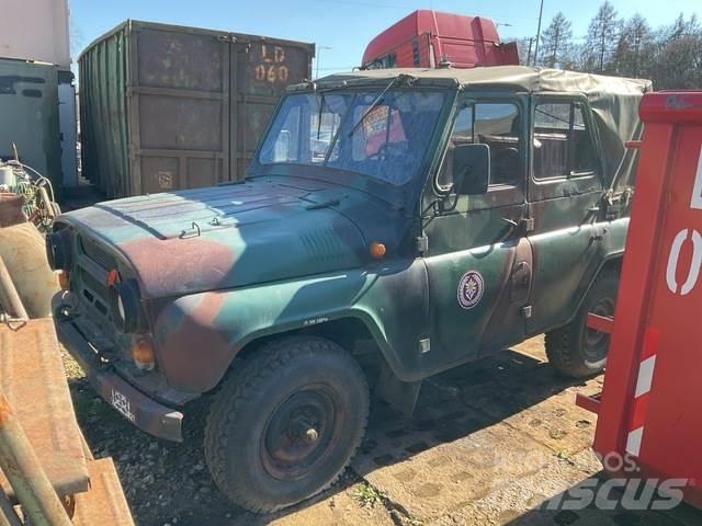  UAZ 469B Henkilöautot