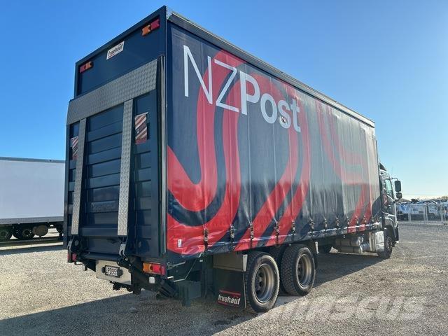 UD CW 26 390 Pressukapelli kuorma-autot
