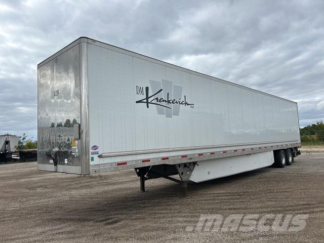 Utility  Umpikoriperävaunut