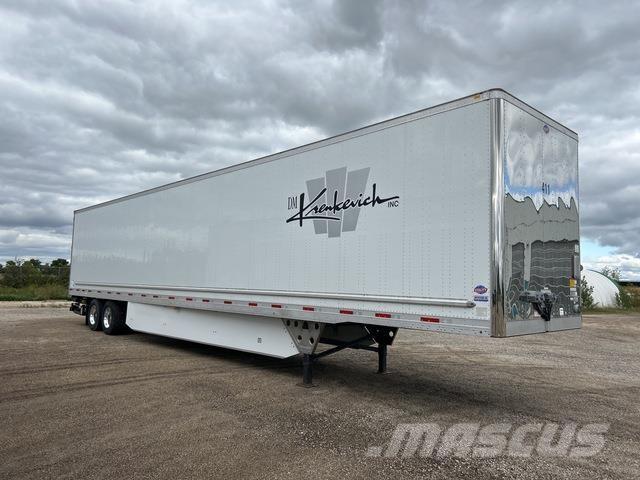 Utility  Umpikoriperävaunut