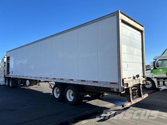 Utility  Kylmä-/Lämpökoripuoliperävaunut