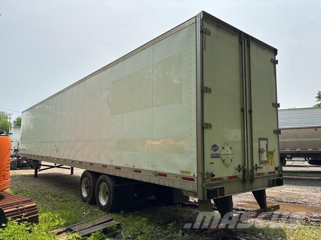 Utility VS2DX Umpikoriperävaunut