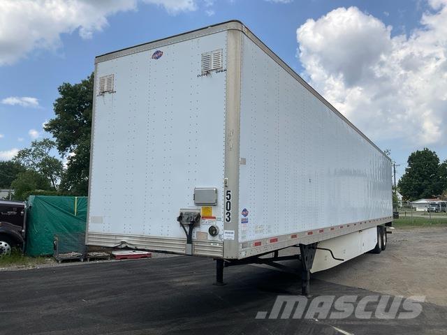 Utility VS2DX Umpikoriperävaunut