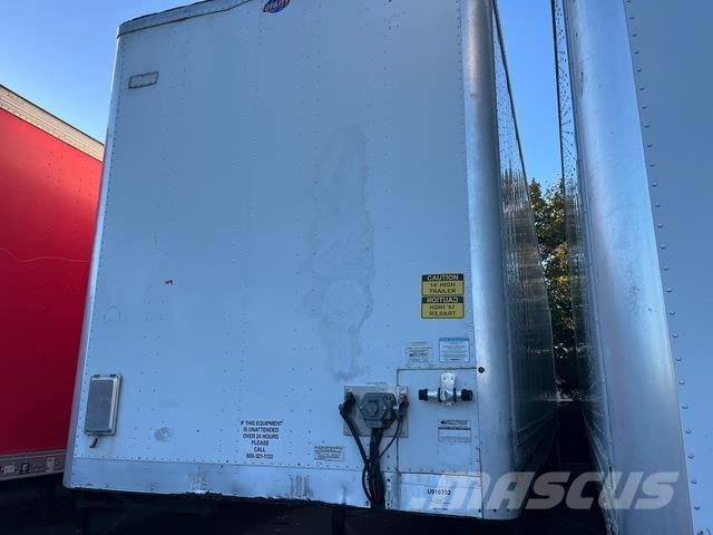 Utility VS2DX Umpikoriperävaunut