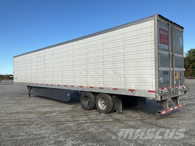 Utility VS2RA Kylmä-/Lämpökoripuoliperävaunut