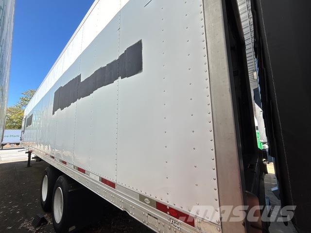 Utility VS2RA Kylmä-/Lämpökoripuoliperävaunut