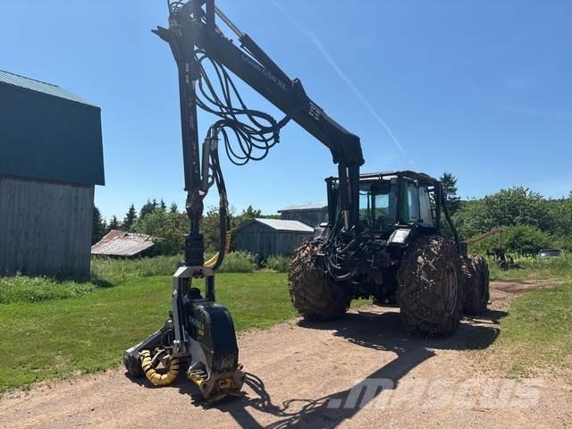 Valtra X120 Traktorit