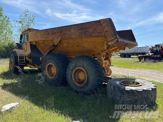 Volvo A25C 6x6 Dumpperit