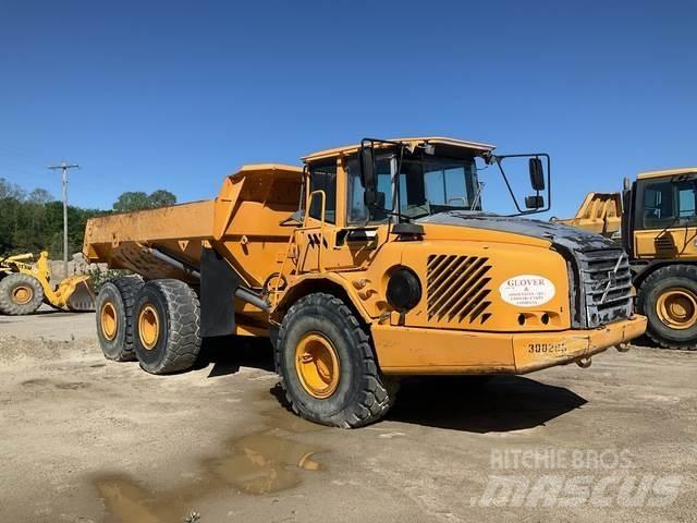 Volvo A25D Dumpperit