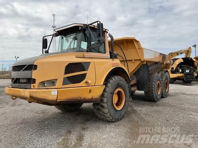 Volvo A25F Dumpperit