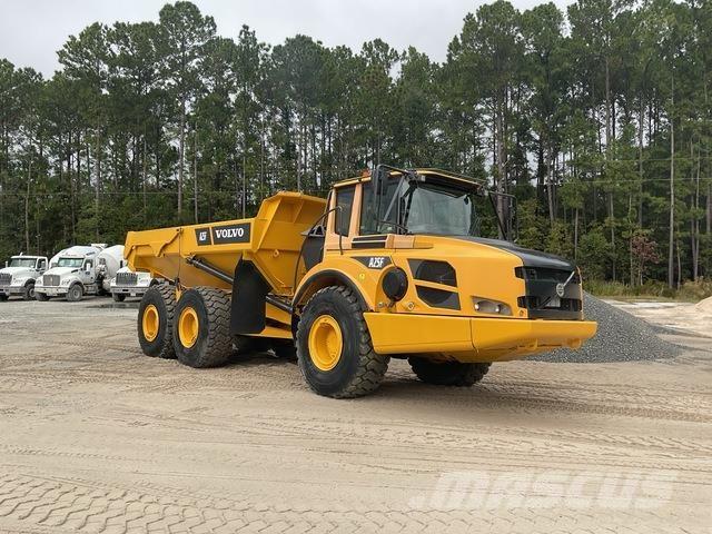 Volvo A25F Dumpperit