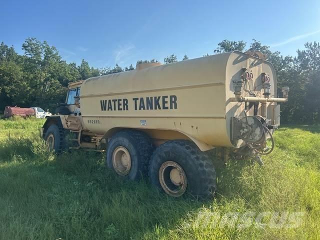Volvo A30 Vesisäiliöautot